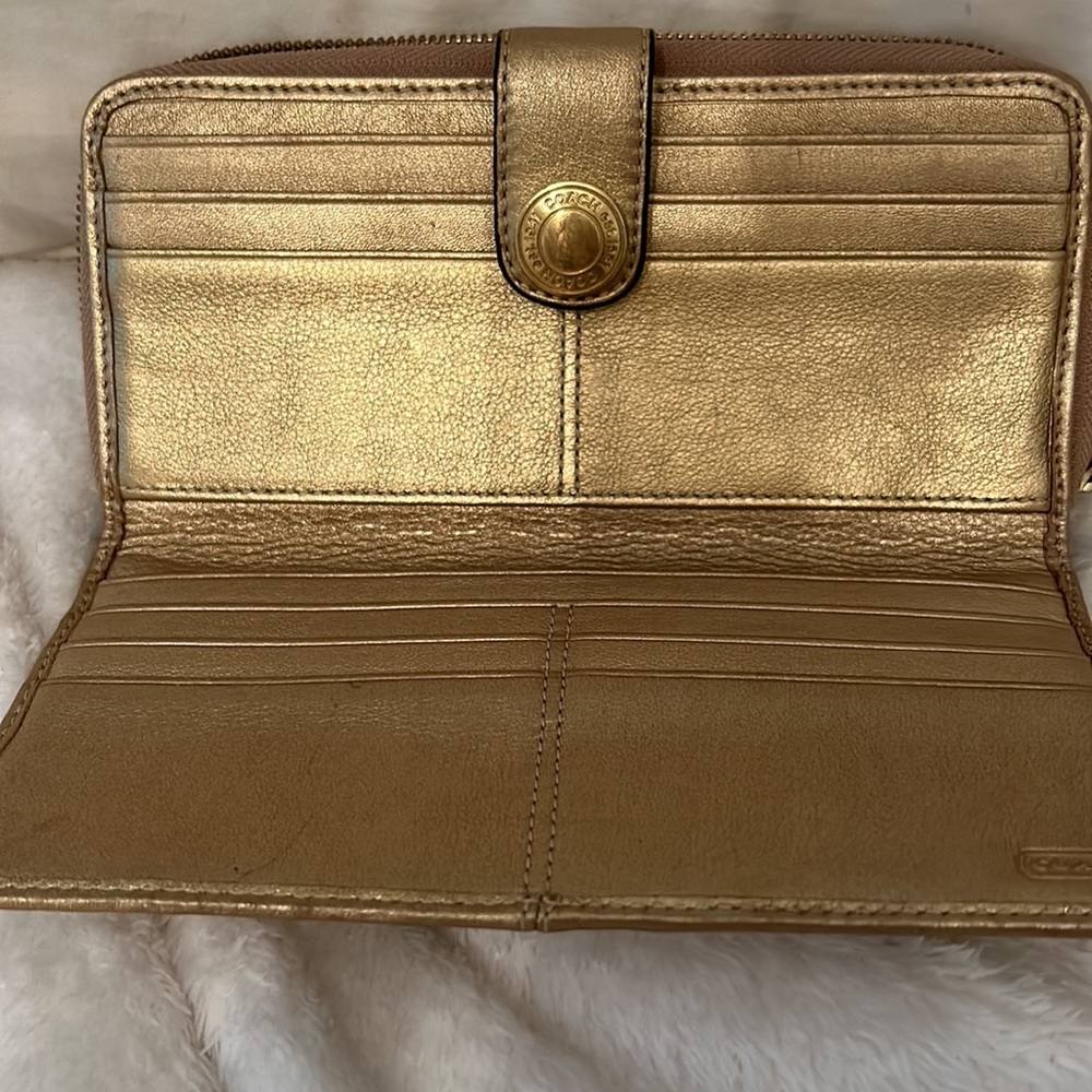 Coach Metallic Gold Signature Continental Wallet - Picture 2 of 5